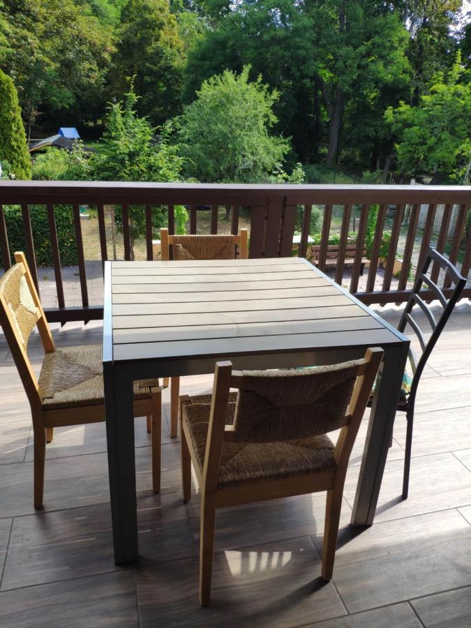 Ferienwohnung Mit 123Qm Fuer 8 Personen Mit Sehr Grossem Garten, Einfache Innen-Ausstattung Lipcse Kültér fotó