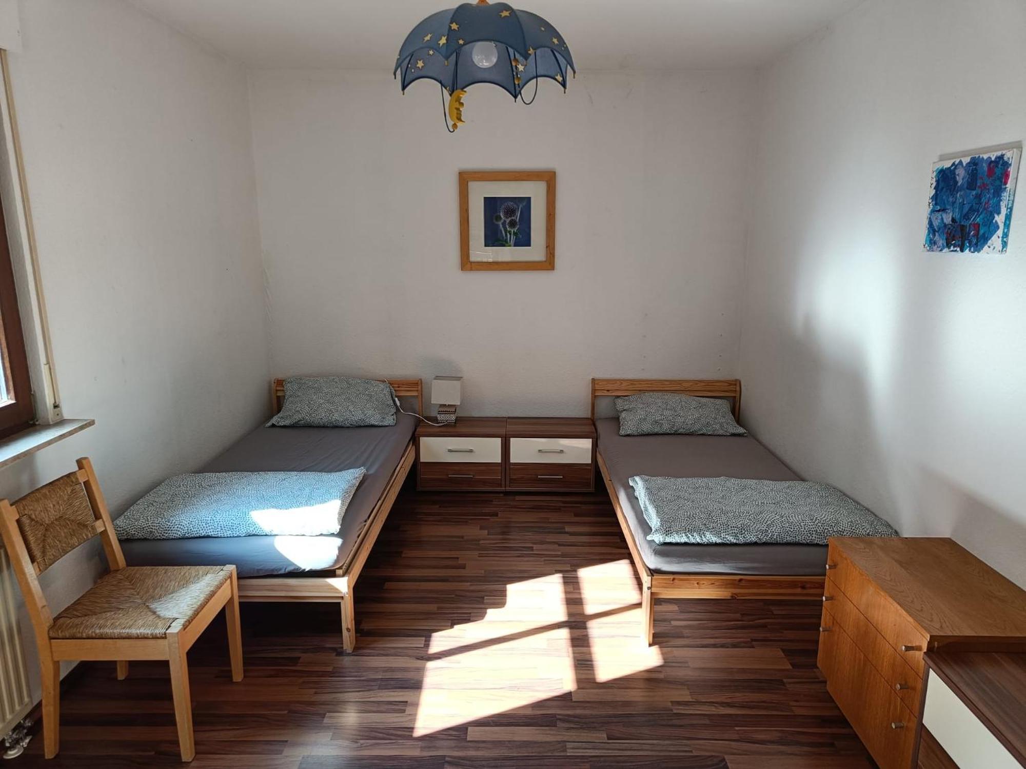 Ferienwohnung Mit 123Qm Fuer 8 Personen Mit Sehr Grossem Garten, Einfache Innen-Ausstattung Lipcse Kültér fotó