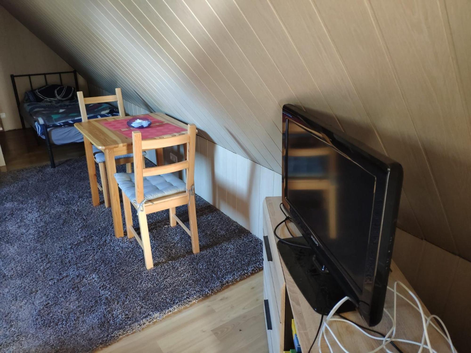 Ferienwohnung Mit 123Qm Fuer 8 Personen Mit Sehr Grossem Garten, Einfache Innen-Ausstattung Lipcse Kültér fotó