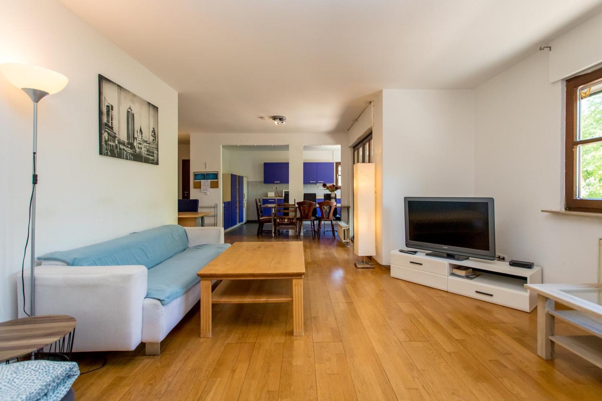Ferienwohnung Mit 123Qm Fuer 8 Personen Mit Sehr Grossem Garten, Einfache Innen-Ausstattung Lipcse Kültér fotó